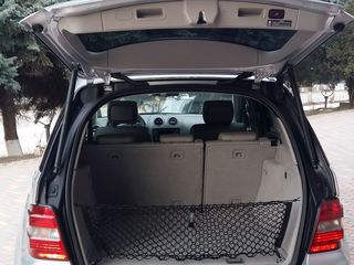 Mercedes ML Class foto 3