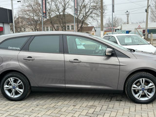 Ford Focus foto 3