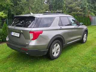 Ford Explorer foto 9