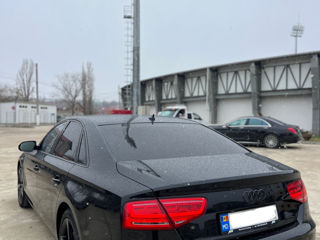 Audi A8 foto 3