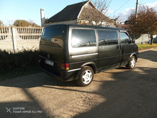 Volkswagen Caravella