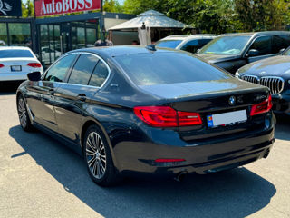 BMW 5 Series foto 8