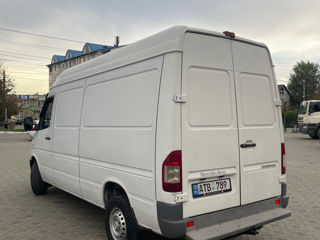 Mercedes Sprinter foto 4