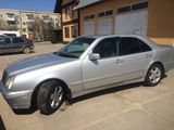 Mercedes E Class foto 3