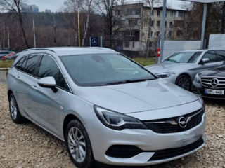 Opel Astra foto 2