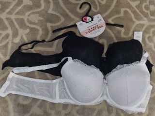 Calvin Klein, Tezenis, Wonderbra, New Look marimi diferite foto 4