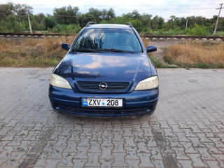 Opel Astra foto 2