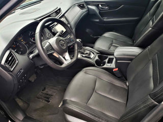 Nissan Rogue foto 8