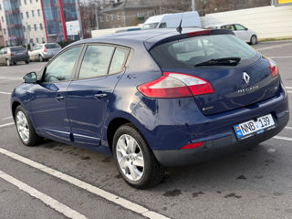 Renault Megane foto 3