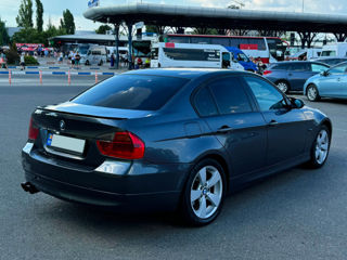 BMW 3 Series foto 10