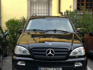 Mercedes M-Class foto 3