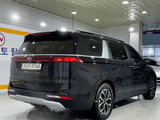 KIA Carnival foto 5