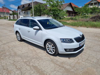 Skoda Octavia foto 9