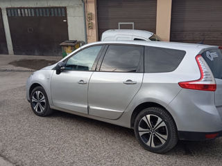 Renault Grand Scenic foto 4