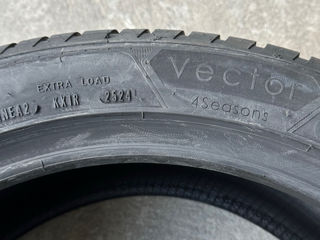 245/45 R19 Goodyear Vector 4seasons foto 6