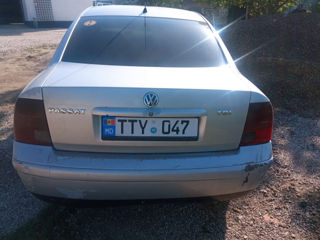 Volkswagen Passat foto 4