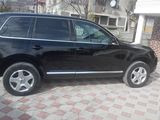 Volkswagen Touareg foto 4