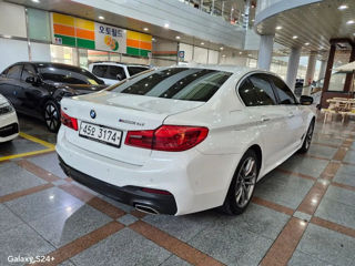 BMW 5 Series foto 6