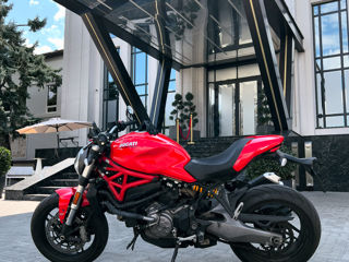 Ducati Monster 821