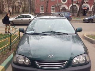 Toyota Avensis 2001г.    Разборка!!!