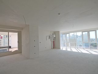 Apartament cu 4 camere, 194 m², Buiucani, Chișinău foto 4