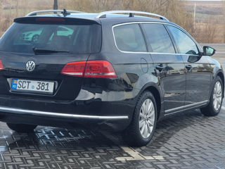 Volkswagen Passat foto 4