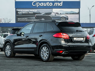 Porsche Cayenne foto 2