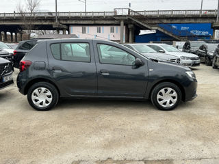 Dacia Sandero foto 4