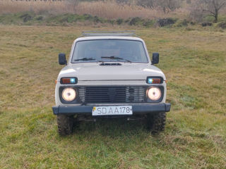 Lada / ВАЗ 2121 (4x4) foto 2