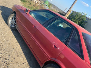 Audi 80 foto 3