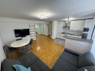 Apartament cu 3 camere, 70 m², Sculeni, Chișinău