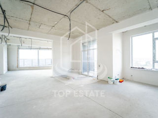 Apartament cu 3 camere, 187 m², Râșcani, Chișinău foto 3