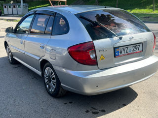 KIA Rio foto 3