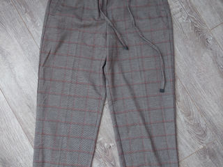 Vind pantaloni noi Mango marimea 46