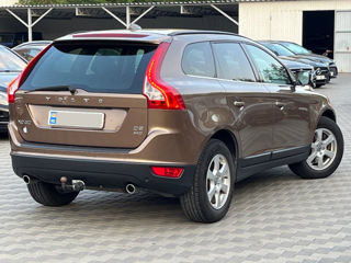 Volvo XC60 foto 3