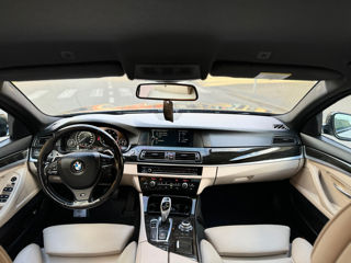 BMW 5 Series foto 8