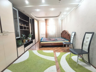 Apartament cu 1 cameră, 34 m², Podul Chișinăului, Bălți foto 10