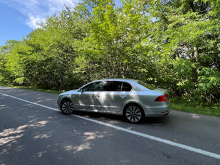 Skoda Superb foto 4