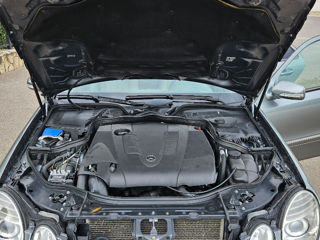 Mercedes E-Class foto 8