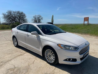 Ford Fusion foto 6