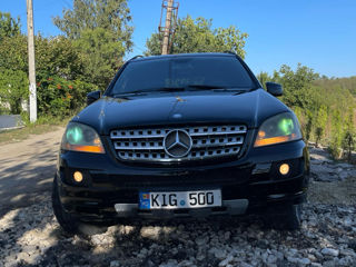 Mercedes M-Class foto 5