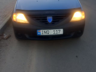 Dacia Logan foto 3