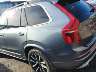 Volvo XC90 foto 10