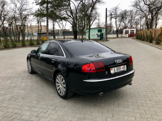 Audi A8 foto 3