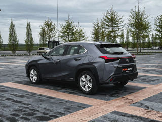 Lexus UX foto 3