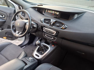 Renault Scenic foto 17