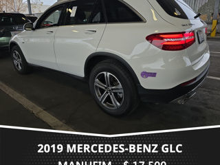 Mercedes GLC foto 5