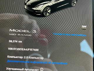 Tesla Model 3 foto 10