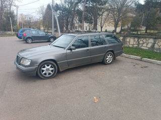 Mercedes E-Class