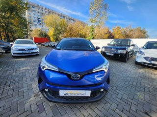 Toyota C-HR foto 16